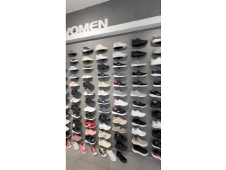 احذية رياضية من اشهر الماركات العالمية