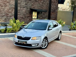 2015 OSKODA OCTAVIA اوتوماتيك