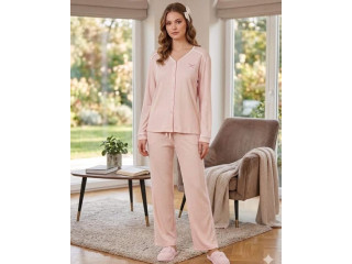 أطقم ربيعي أنيقة بأسعار حصرية