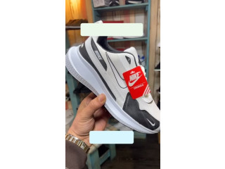 موديلات العرض الأقوى