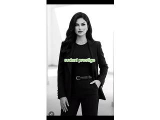 طقم رسمي + شنطة يد