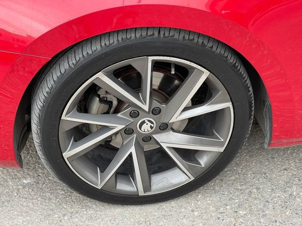 skoda-sobyr-2019-2020-190hsan-big-4