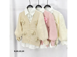 جرزاية صوف بناتي مع قميص