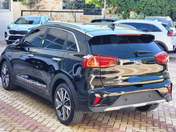 nyro-haybrd-2020-niro-hybrid-big-4