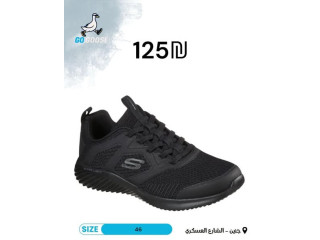 أحذية متنوعة