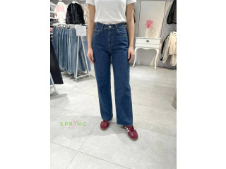 تشكيلة واسعة من البلاطين تجمع بين الأناقة والراحة