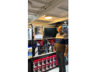 HyperX Cloud III & Cloud Core Headphones