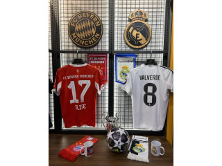 FC Bayern München and Real Madrid Jerseys