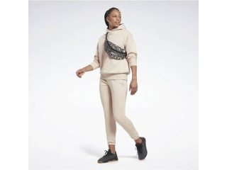 هودي من ريبوك