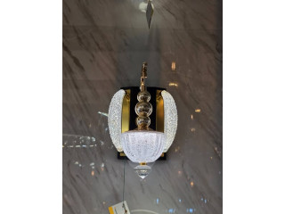 إنارة جانبية حائط بتصاميم مميزة وعصرية