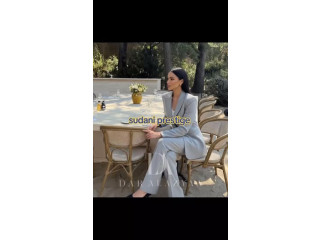 طقم رسمي + شنطة يد