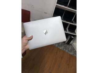 MacBook Air 2020