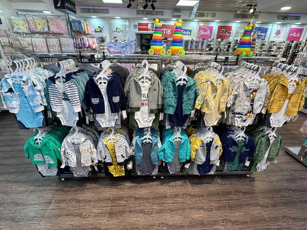 tkom-ktn-rbyaay-thlath-ktaa-mn-aamr-thlath-shhor-ht-sntyn-big-1