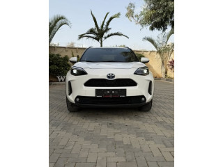 تويوتا ياريس كروس ترخيص 2023