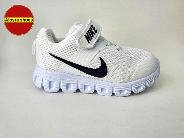 ahthy-olady-markat-big-3