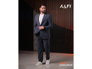 بدلة بتعطيك حضور و ثقة بكل خطوة