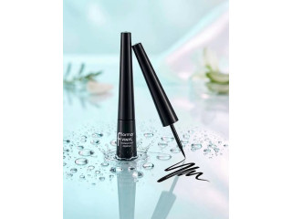 آيلاينر سائل أسود كثيف