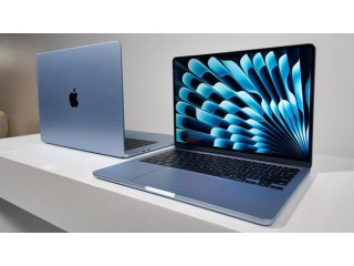 MacBook Air M4