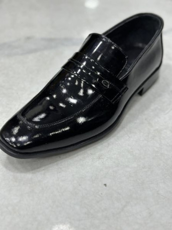 hthaaa-trky-anyk-ommyz-btsmym-aasry-omryh-gda-obthoy-llnaal-alkhargy-big-2