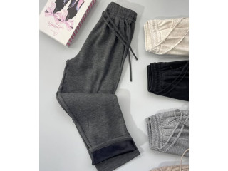 بلاطين فوتر مبطنة