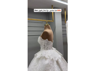 فستان يحكي قصة فخامة