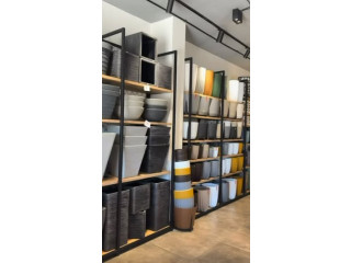 عالم القواوير في العجولي سنتر