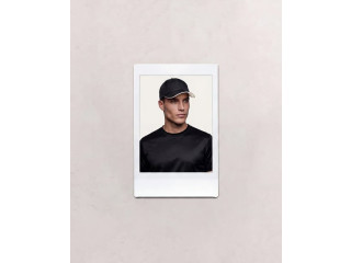 Men's Black T-Shirt and Cap