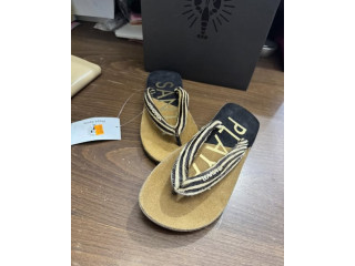 شبشب Playa Santa