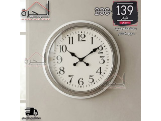 ساعة حائط نخب اول باللون الابيض